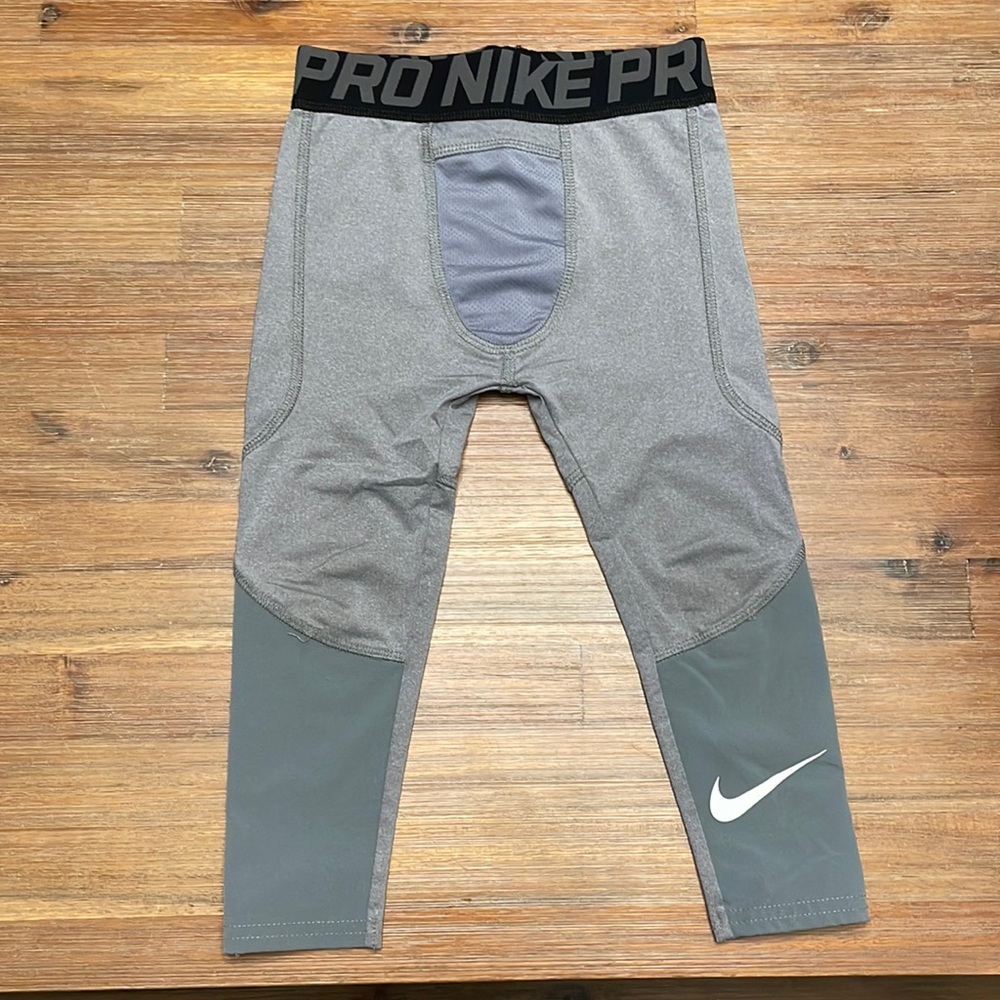 3T- Nike PRO Compression tights, gray